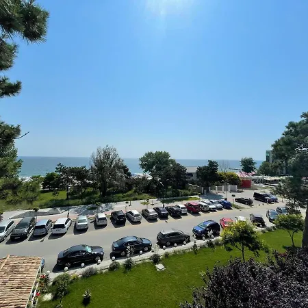 Minerva Ξενοδοχείο 2*